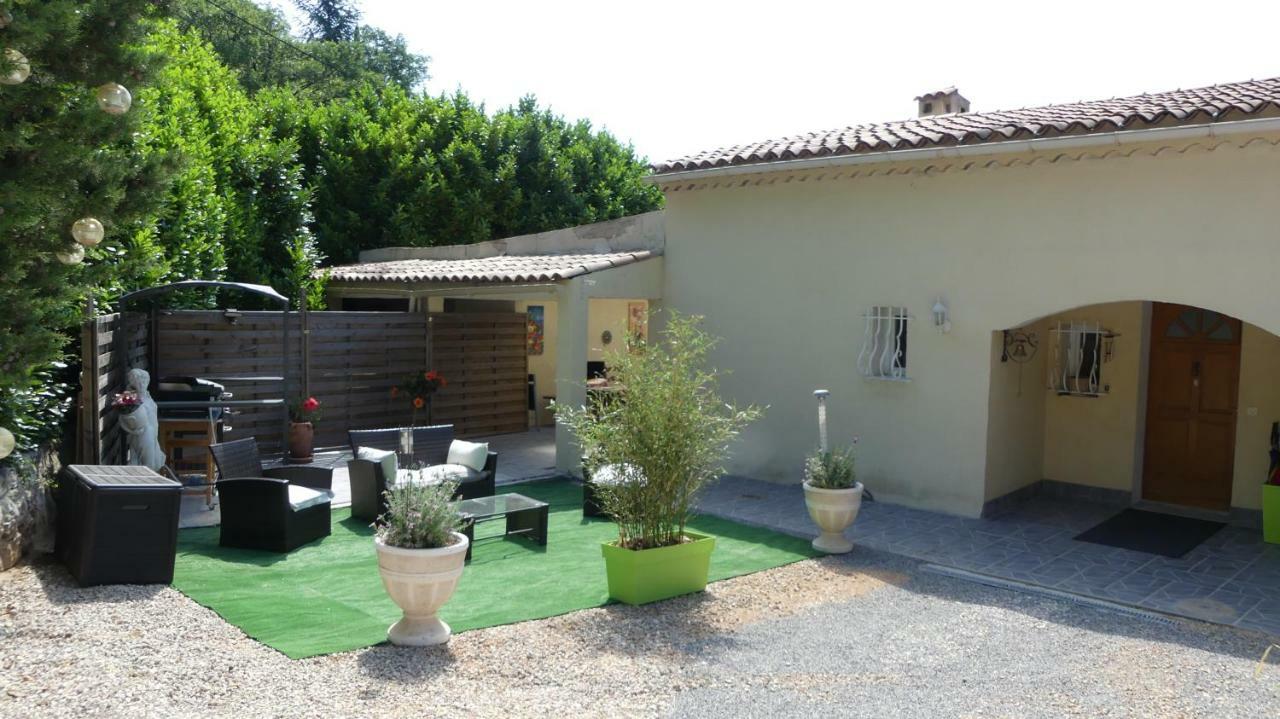 Villa Regain Chambres Et Table D'Hotes Greolieres Zewnętrze zdjęcie